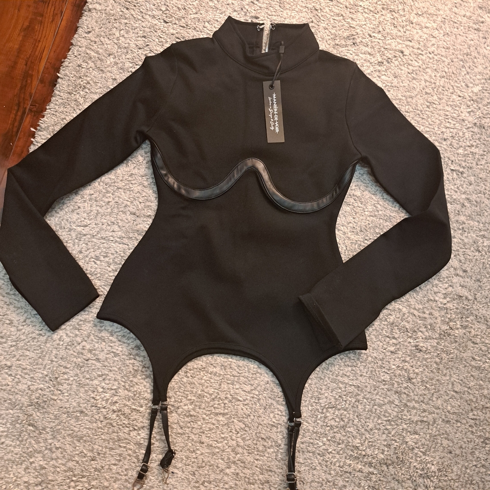 Maniere De Voir Black Zip-Up Top